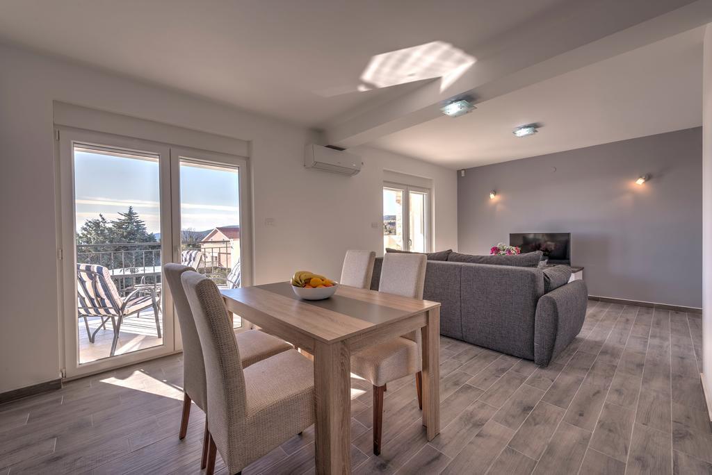 Villa Sandy Apartments Тиват Экстерьер фото